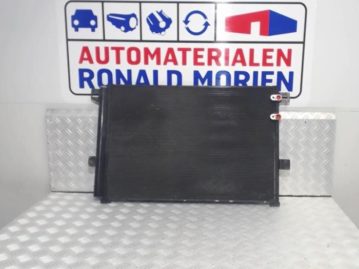 Begagnade Kondensor, luftkonditionering Volkswagen Amarok 2.0 BiTDI 16V 180 Pris € 49,00 Marginaltabell erbjuds av Automaterialen Ronald Morien B.V.