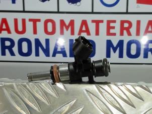 Used Injector (petrol injection) Audi Q5 (FYB/FYG) 2.0 TFSI 16V Quattro Price € 48,40 Inclusive VAT offered by Automaterialen Ronald Morien B.V.