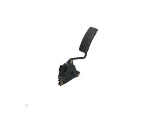 Used Throttle pedal position sensor Renault Kangoo Express (FW) 1.5 dCi 90 FAP Price € 10,00 Margin scheme offered by Automaterialen Ronald Morien B.V.