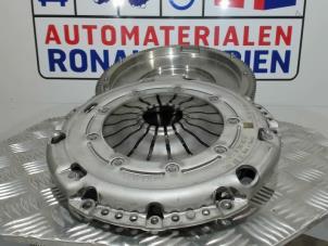New Clutch kit (complete) Volkswagen Caddy Combi IV 1.4 TSI 16V Price € 129,00 Inclusive VAT offered by Automaterialen Ronald Morien B.V.