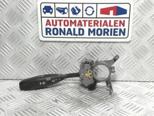 Used Indicator switch Mercedes Sprinter 3t (906.61) 210 CDI 16V Price € 33,00 Margin scheme offered by Automaterialen Ronald Morien B.V.