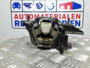 Used Gearbox mount Skoda Fabia III (NJ3) 1.0 TSI 12V Price € 54,45 Inclusive VAT offered by Automaterialen Ronald Morien B.V.