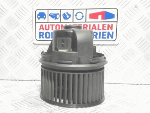 Used Heating and ventilation fan motor Ford S-Max (GBW) 2.0 16V Price € 62,00 Margin scheme offered by Automaterialen Ronald Morien B.V.