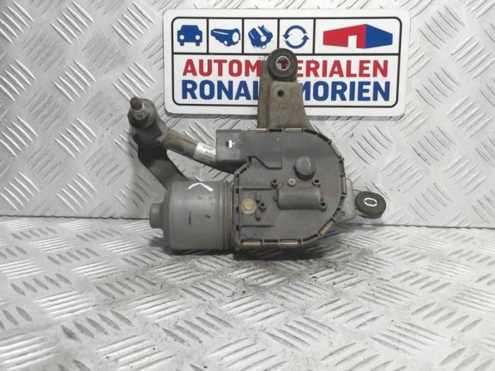 Wiper motor + mechanism from a Ford S-Max (GBW) 2.0 16V 2007
