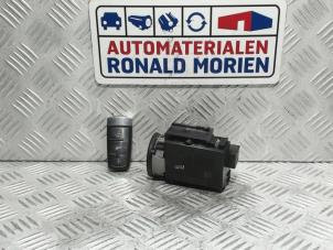Usados Cerradura de contacto y llave Volkswagen Passat Variant (365) 1.6 TDI 16V Bluemotion Precio € 39,00 Norma de margen ofrecido por Automaterialen Ronald Morien B.V.