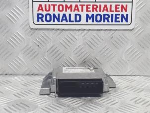 Używane Modul poduszki powietrznej Volkswagen Passat Variant (365) 1.6 TDI 16V Bluemotion Cena € 45,00 Procedura marży oferowane przez Automaterialen Ronald Morien B.V.
