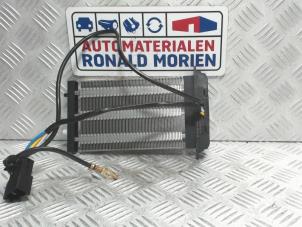 Usados Elemento de calefacción calefactor Ford Fiesta Precio € 41,30 Norma de margen ofrecido por Automaterialen Ronald Morien B.V.