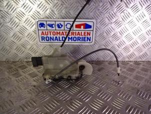 Gebrauchte Türschlossmechanik 4-türig links vorne Citroen C3 (SX/SW) 1.2 Vti 12V PureTech Preis € 33,00 Margenregelung angeboten von Automaterialen Ronald Morien B.V.