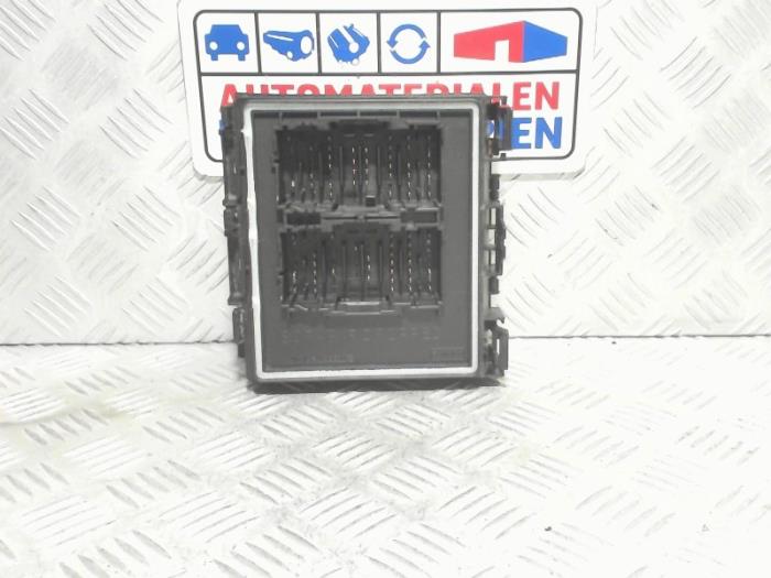 Gebrauchte Central electronic Modul Ford Fiesta 7 1.0 EcoBoost 12V 125 Preis € 75,00 Margenregelung angeboten von Automaterialen Ronald Morien B.V.