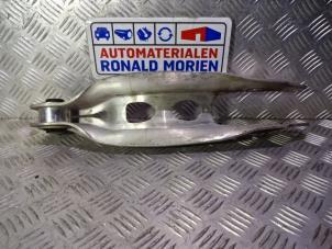 Usagé Bras de suspension arrière droit Audi A4 Prix € 39,00 Règlement à la marge proposé par Automaterialen Ronald Morien B.V.