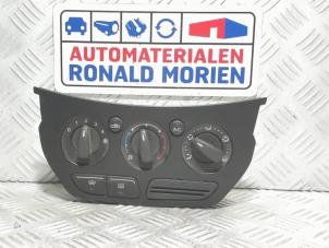Usados Panel de control de calefacción Ford C-Max (DXA) 1.6 Ti-VCT 16V Precio € 82,00 Norma de margen ofrecido por Automaterialen Ronald Morien B.V.