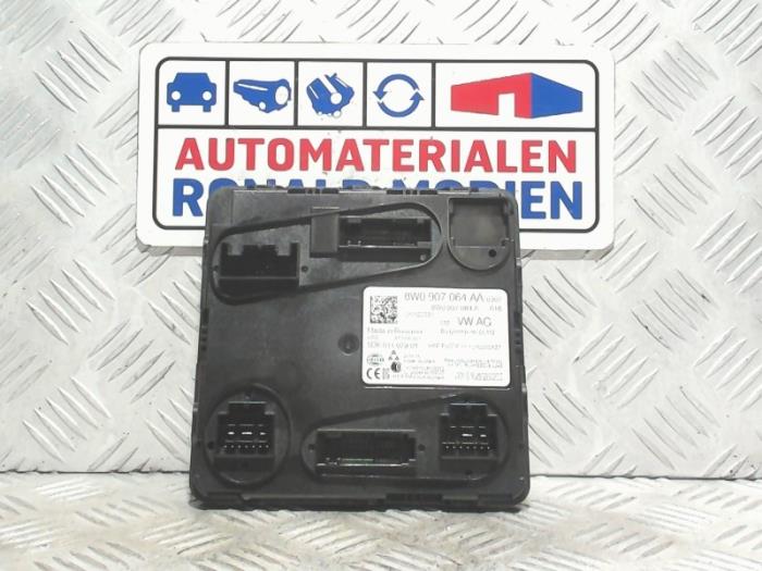 Used Body control computer Audi A4 (B9) 1.4 TFSI 16V Price € 95,00 Margin scheme offered by Automaterialen Ronald Morien B.V.