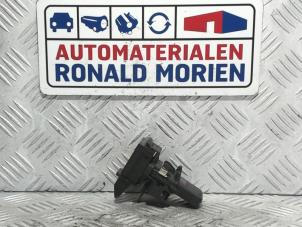 Usados Cerradura de contacto y llave Volvo V40 (MV) Precio € 49,60 Norma de margen ofrecido por Automaterialen Ronald Morien B.V.