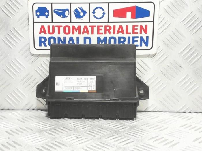 Używane Sterownik Body Control Ford Fiesta 6 (JA8) 1.0 EcoBoost 12V 100 Cena € 74,40 Procedura marży oferowane przez Automaterialen Ronald Morien B.V.