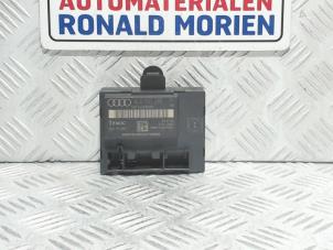 Usagé Module confort Audi Q7 (4LB) Prix € 49,00 Règlement à la marge proposé par Automaterialen Ronald Morien B.V.