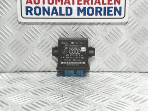 Usados Ordenadores de iluminición de curva Audi Q7 (4LB) Precio € 29,00 Norma de margen ofrecido por Automaterialen Ronald Morien B.V.