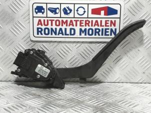 Używane Czujnik polozenia pedalu gazu Volkswagen Touareg (7LA/7L6) 2.5 TDI R5 Cena € 9,99 Procedura marży oferowane przez Automaterialen Ronald Morien B.V.