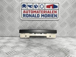 Używane Wyswietlacz wewnetrzny Volkswagen Touareg (7LA/7L6) 2.5 TDI R5 Cena € 24,80 Procedura marży oferowane przez Automaterialen Ronald Morien B.V.
