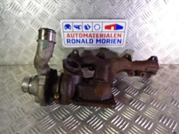 Usagé Turbo Ford Focus 1 Wagon 1.8 TDdi Prix € 50,00 Règlement à la marge proposé par Automaterialen Ronald Morien B.V.