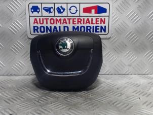 Used Left airbag (steering wheel) Skoda Octavia Combi (1Z5) 1.6 TDI Greenline Price € 123,50 Margin scheme offered by Automaterialen Ronald Morien B.V.