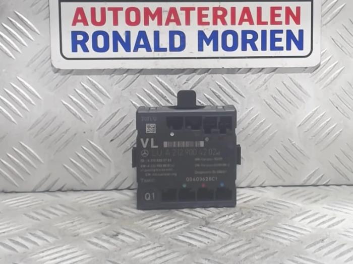 Używane Modul centralnego zamka Mercedes E Estate (S212) E-250 CDI 16V BlueEfficiency Cena € 25,00 Procedura marży oferowane przez Automaterialen Ronald Morien B.V.