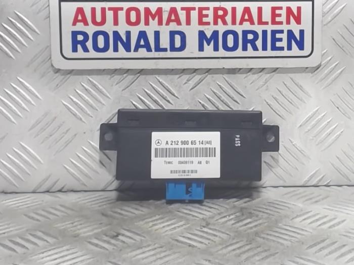 Air suspension module from a Mercedes-Benz E Estate (S212) E-250 CDI 16V BlueEfficiency 2013