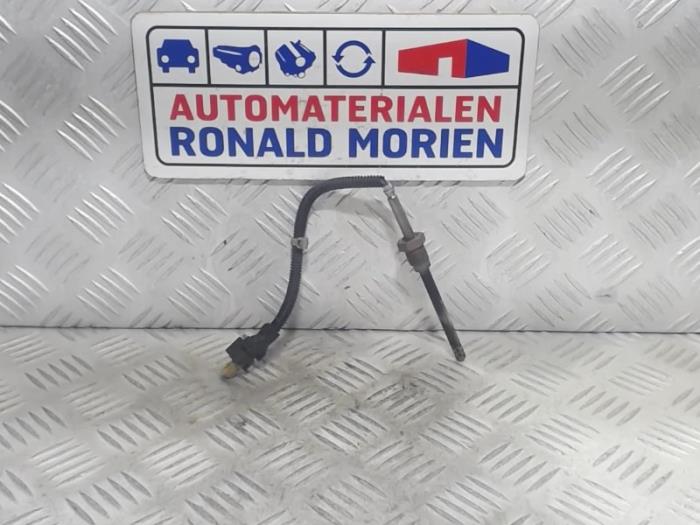 Usagé Sensor température d’échappement Mercedes E Estate (S212) E-250 CDI 16V BlueEfficiency Prix € 25,00 Règlement à la marge proposé par Automaterialen Ronald Morien B.V.