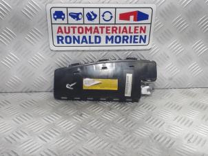 Used Seat airbag (seat) Renault Clio III (BR/CR) 1.2 16V 75 Price € 49,60 Margin scheme offered by Automaterialen Ronald Morien B.V.