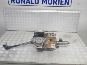 Used Steering column housing Renault Clio III (BR/CR) 1.2 16V 75 Price € 165,00 Margin scheme offered by Automaterialen Ronald Morien B.V.