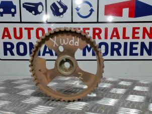 Used Camshaft sprocket Ford Focus 3 1.5 TDCi Price € 50,00 Margin scheme offered by Automaterialen Ronald Morien B.V.