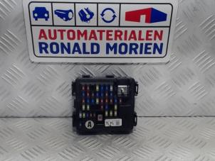 Used Fuse box Hyundai Tucson Price € 29,00 Margin scheme offered by Automaterialen Ronald Morien B.V.
