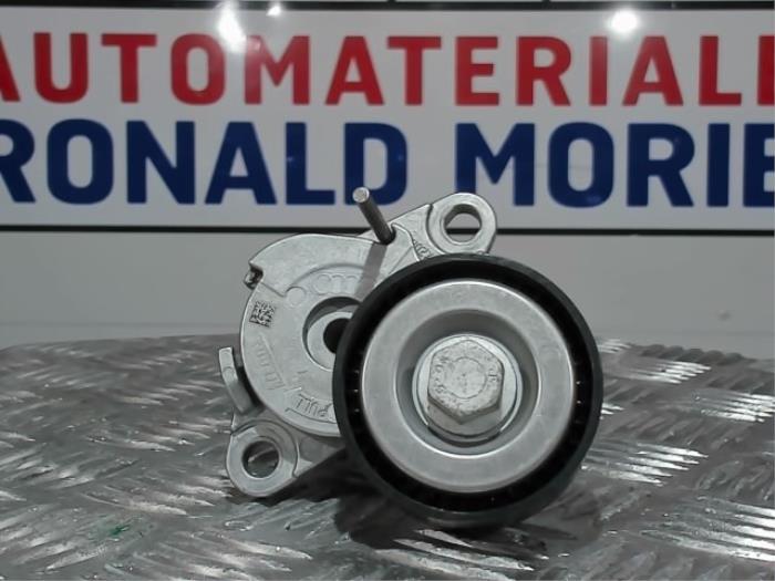 Nuevos Tensor correa múltiple Volkswagen Golf VII (AUA) 2.0 R 360S 4Motion 16V Precio € 18,15 IVA incluido ofrecido por Automaterialen Ronald Morien B.V.