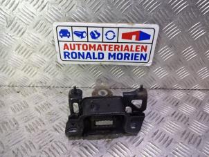 Used Gearbox mount Ford Fiesta 6 (JA8) 1.25 16V Price € 25,00 Margin scheme offered by Automaterialen Ronald Morien B.V.