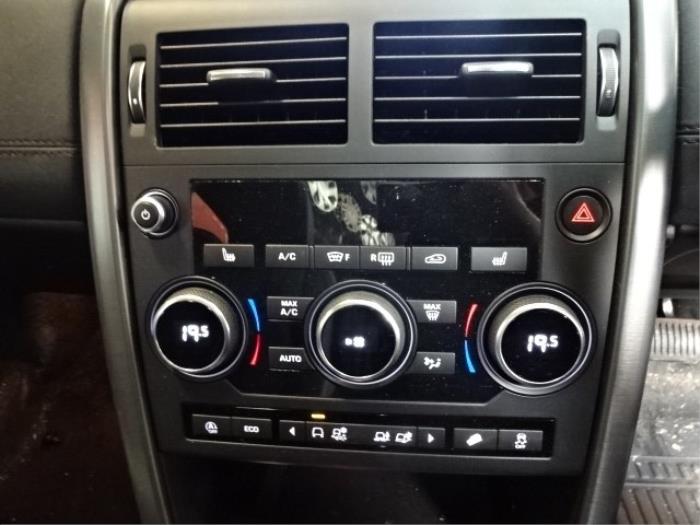 Panel de control de calefacción de un Land Rover Discovery Sport (LC) 2.2 sd4 16V 2019