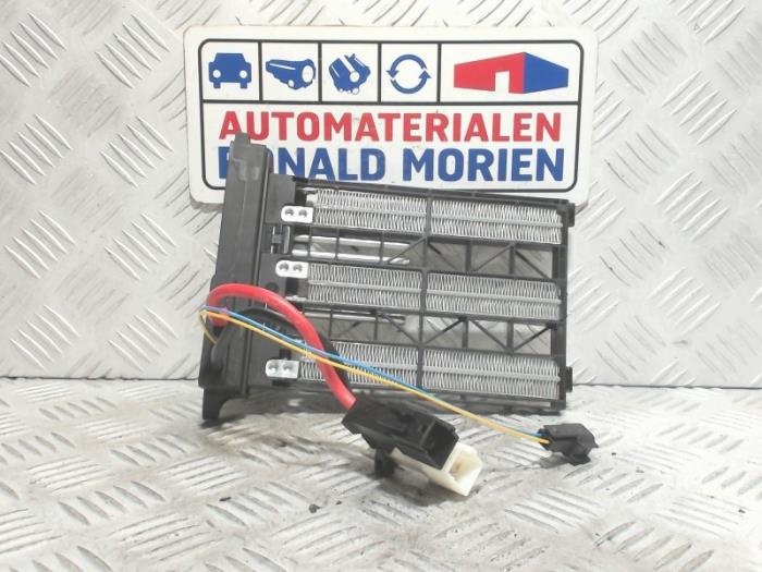 Używane Element grzewczy Volvo V40 (MV) 2.0 D2 16V Cena € 65,00 Procedura marży oferowane przez Automaterialen Ronald Morien B.V.