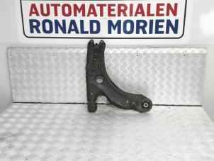 Usagé Bras de suspension avant gauche Seat Leon (1M1) 1.9 TDI 110 Prix € 15,00 Règlement à la marge proposé par Automaterialen Ronald Morien B.V.