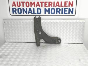 Używane Wahacz zawieszenia prawy przód Seat Leon (1M1) 1.9 TDI 110 Cena € 15,00 Procedura marży oferowane przez Automaterialen Ronald Morien B.V.