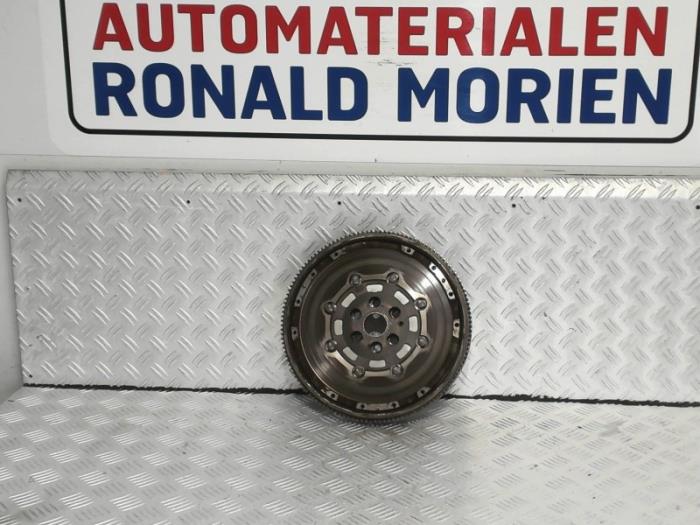 Used Flywheel Seat Leon (1M1) 1.9 TDI 110 Price € 75,00 Margin scheme offered by Automaterialen Ronald Morien B.V.