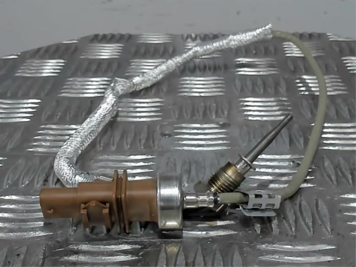Usagé Sensor température d’échappement Audi A5 (F53/F5P) 2.0 40 TFSI Mild Hybrid 16V Prix € 85,00 Prix TTC proposé par Automaterialen Ronald Morien B.V.