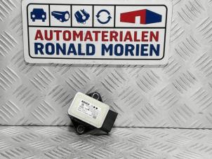 Używane Czujnik skretu kierownicy Audi RS 5 (8T3) 4.2 V8 32V Cena € 175,00 Procedura marży oferowane przez Automaterialen Ronald Morien B.V.