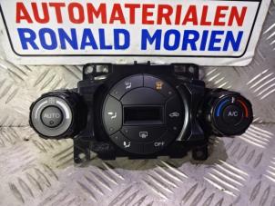 Usados Panel de control de calefacción Ford EcoSport (JK8) Precio € 95,00 Norma de margen ofrecido por Automaterialen Ronald Morien B.V.