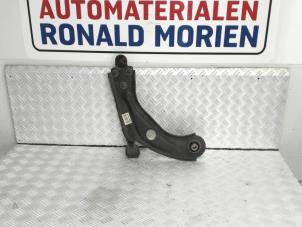 Usagé Bras de suspension avant droit Peugeot 308 SW (L4/L9/LC/LJ/LR) 1.6 BlueHDi 120 Prix € 59,00 Règlement à la marge proposé par Automaterialen Ronald Morien B.V.