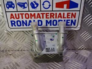 Nowe Chlodnica oleju Renault Megane Cena € 60,50 Z VAT oferowane przez Automaterialen Ronald Morien B.V.