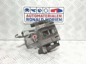 Używane Zacisk hamulcowy prawy tyl Peugeot 308 SW (L4/L9/LC/LJ/LR) 1.6 BlueHDi 120 Cena € 45,00 Procedura marży oferowane przez Automaterialen Ronald Morien B.V.