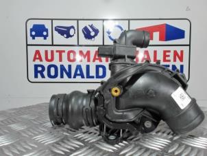 Usagé Support (divers) Audi A5 Quattro (B8C/S) 2.0 TDI 16V Prix € 30,25 Prix TTC proposé par Automaterialen Ronald Morien B.V.