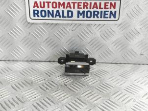 Used Parking brake switch Citroen C4 Grand Picasso (3A) 1.6 BlueHDI 120 Price € 35,00 Margin scheme offered by Automaterialen Ronald Morien B.V.