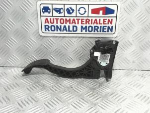 Used Throttle pedal position sensor Citroen C4 Grand Picasso (3A) 1.6 BlueHDI 120 Price € 19,00 Margin scheme offered by Automaterialen Ronald Morien B.V.