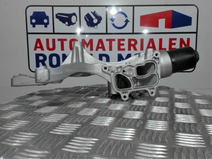 New Alternator upper bracket Volkswagen Scirocco (137/13AD) 2.0 TSI 16V Price € 102,85 Inclusive VAT offered by Automaterialen Ronald Morien B.V.