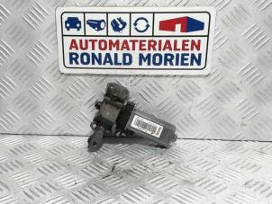 Używane Silnik fotela Volvo V40 (MV) 1.6 D2 Cena € 30,00 Procedura marży oferowane przez Automaterialen Ronald Morien B.V.