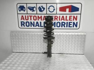 Gebrauchte Stoßdämpferstrebe links vorne Opel Insignia Preis € 75,00 Margenregelung angeboten von Automaterialen Ronald Morien B.V.